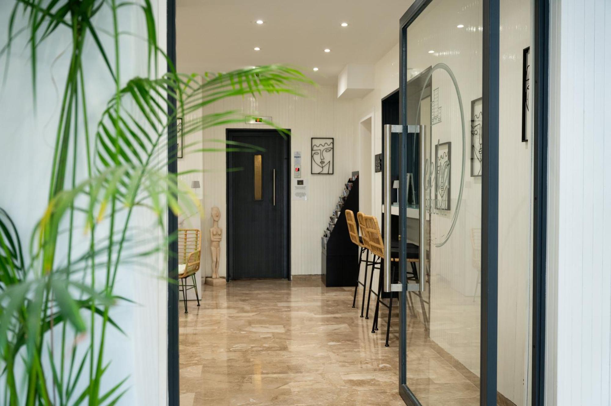 Celia Residence Atenas Exterior foto